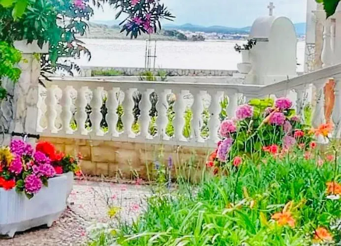 Esperanza Apartmán *